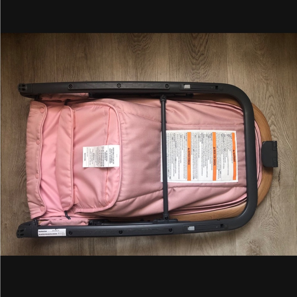 Maxi Cosi baby rocker pink and grey - Picture 4 of 6